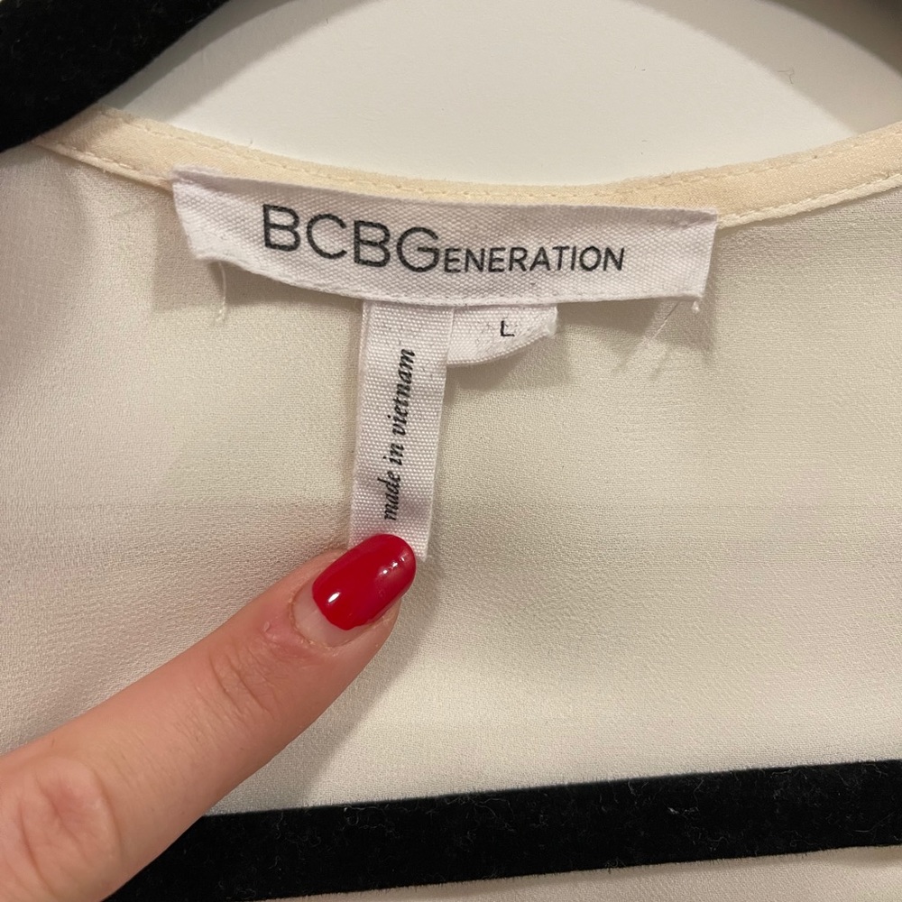 BCBGeneration Tank Too - Picture 2 of 3